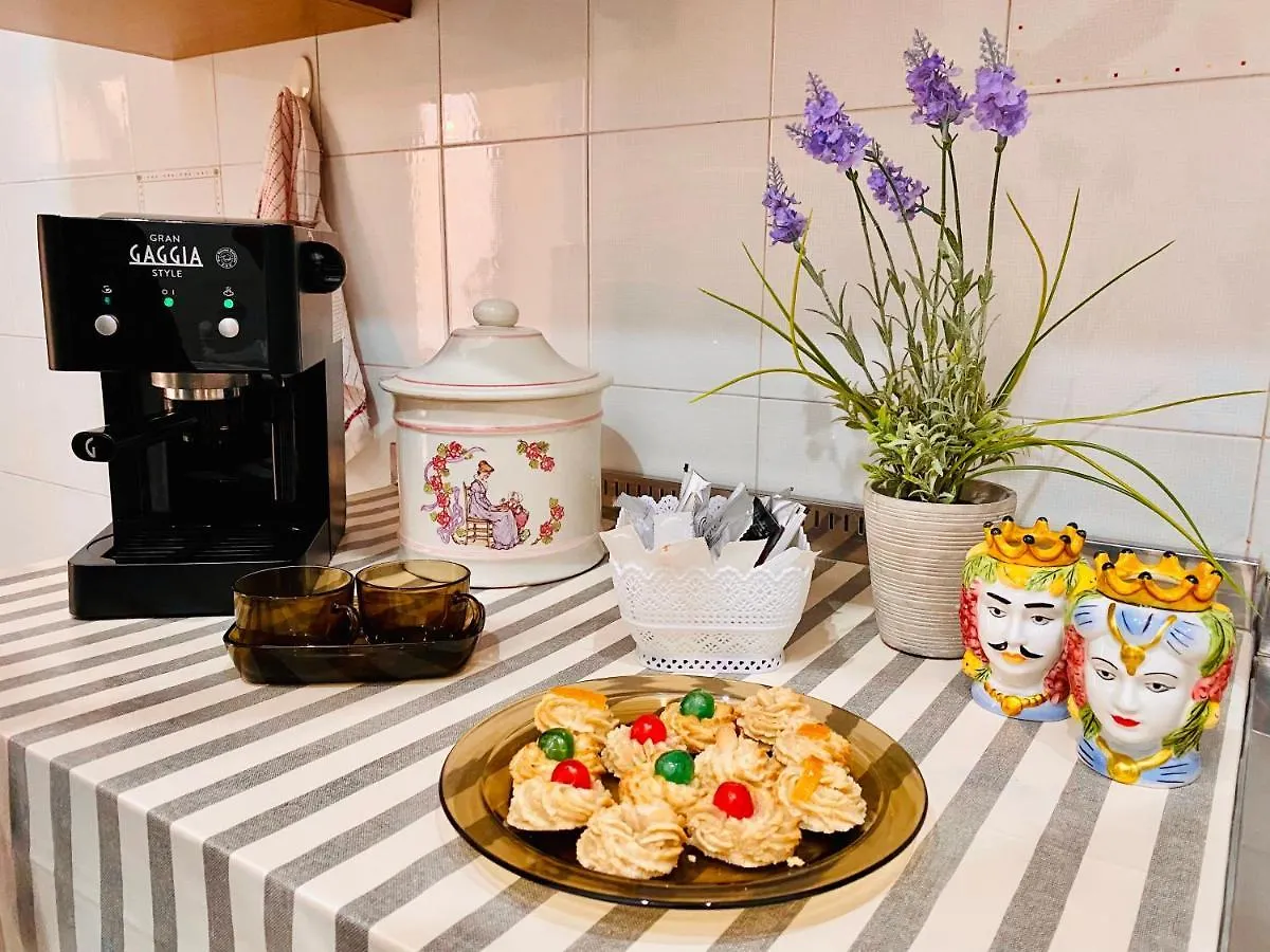 Bed & Breakfast Rakam Bed And Breakfast Marsala Italy